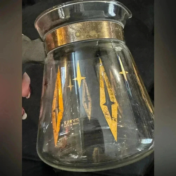 MCM PYREX GOLD ATOMIC DIAMOND STARS CARAFE 2 CUP COFFEE TEA POT 5" - Picture 4 of 12